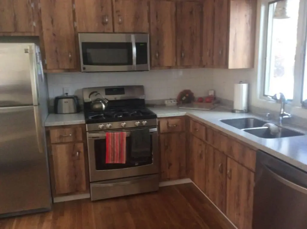 Cabinets - Before