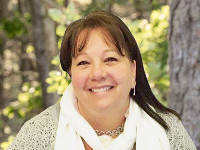 Kim Redfield